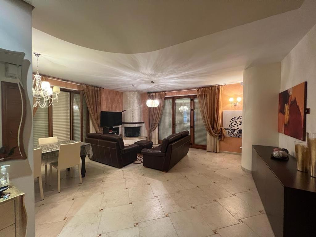 Вілла Casa Sarado Поліньяно-а-Маре Екстер'єр фото